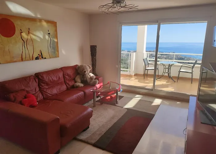 Spacious Apartment With A Great View
